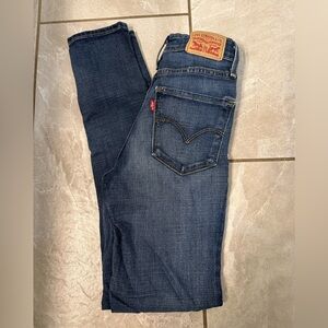 Levi's High Rise Skinny Jeans in Dark Blue